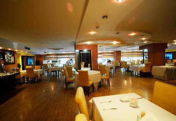 Cukurova Park Hotel Adana Buitenkant foto
